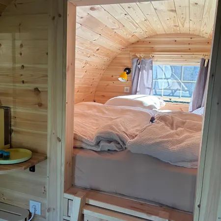 Obstgarten Im Warnetal- Campingfass Wabe Camping